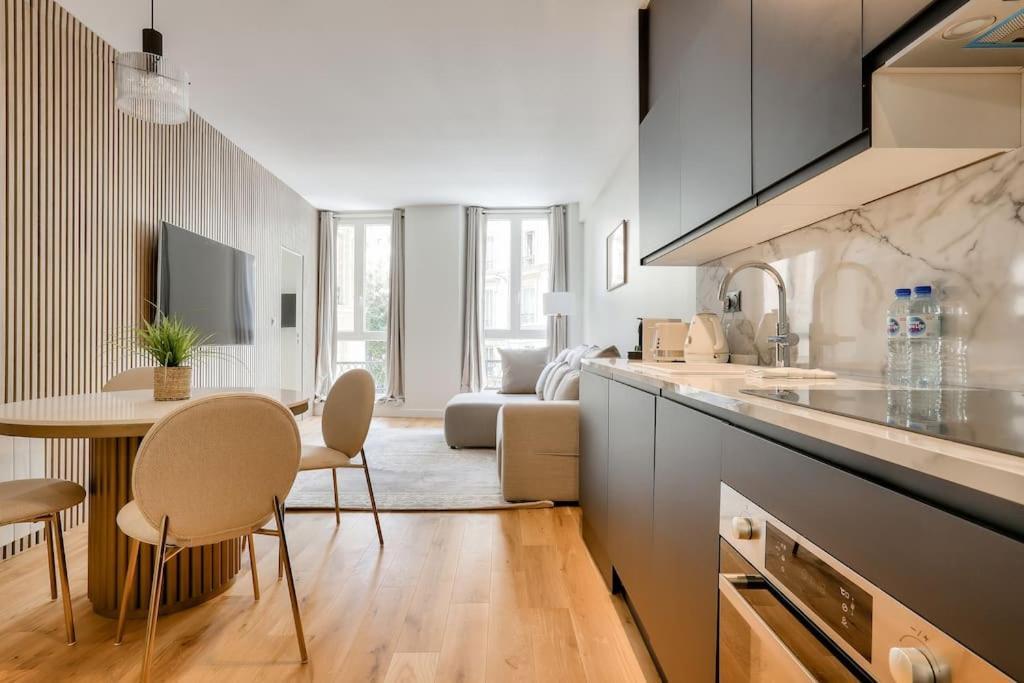 L'Elegance A La Parisienne Διαμέρισμα Εξωτερικό φωτογραφία